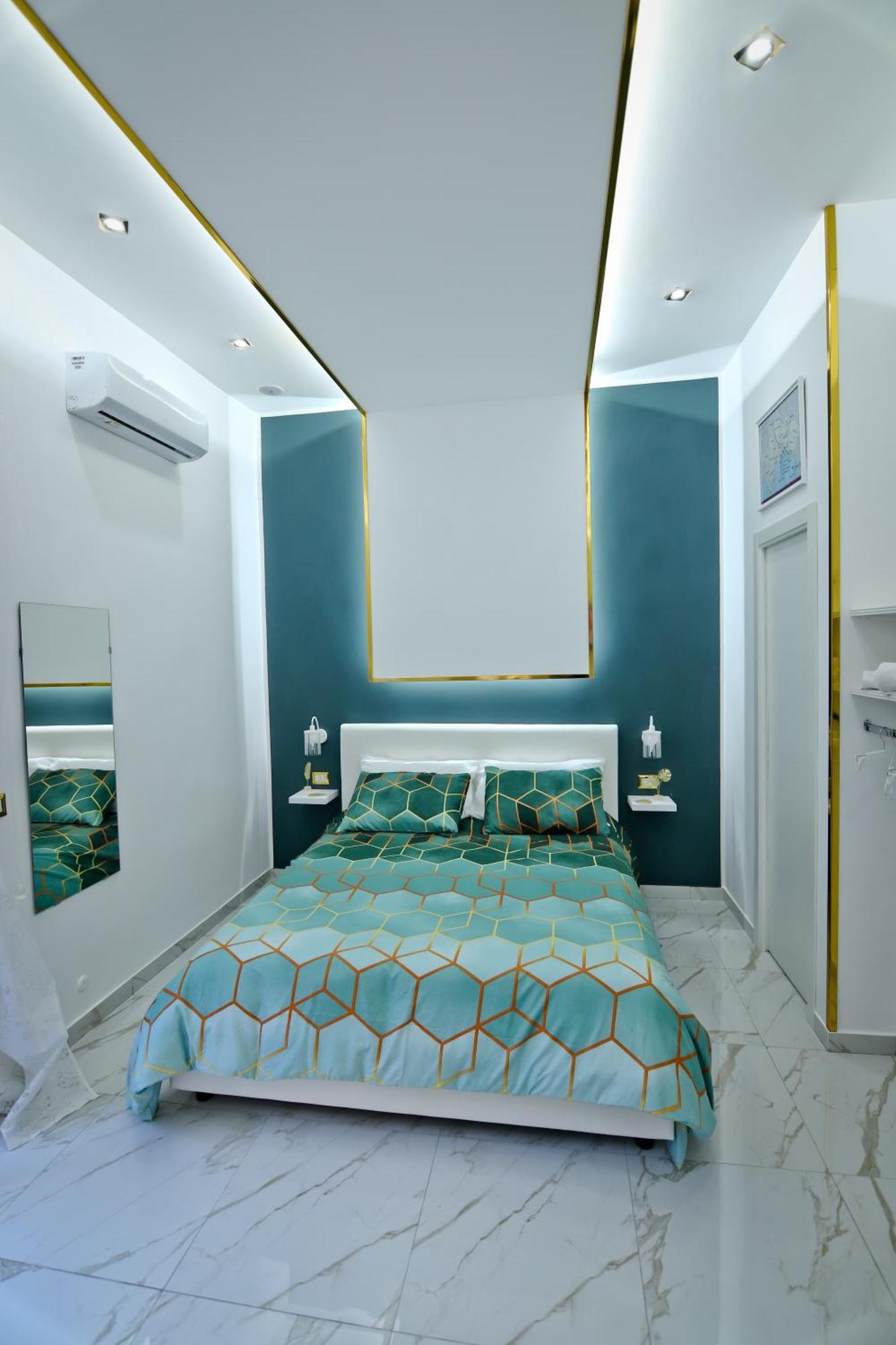 شقة Regina House نابولي المظهر الخارجي الصورة