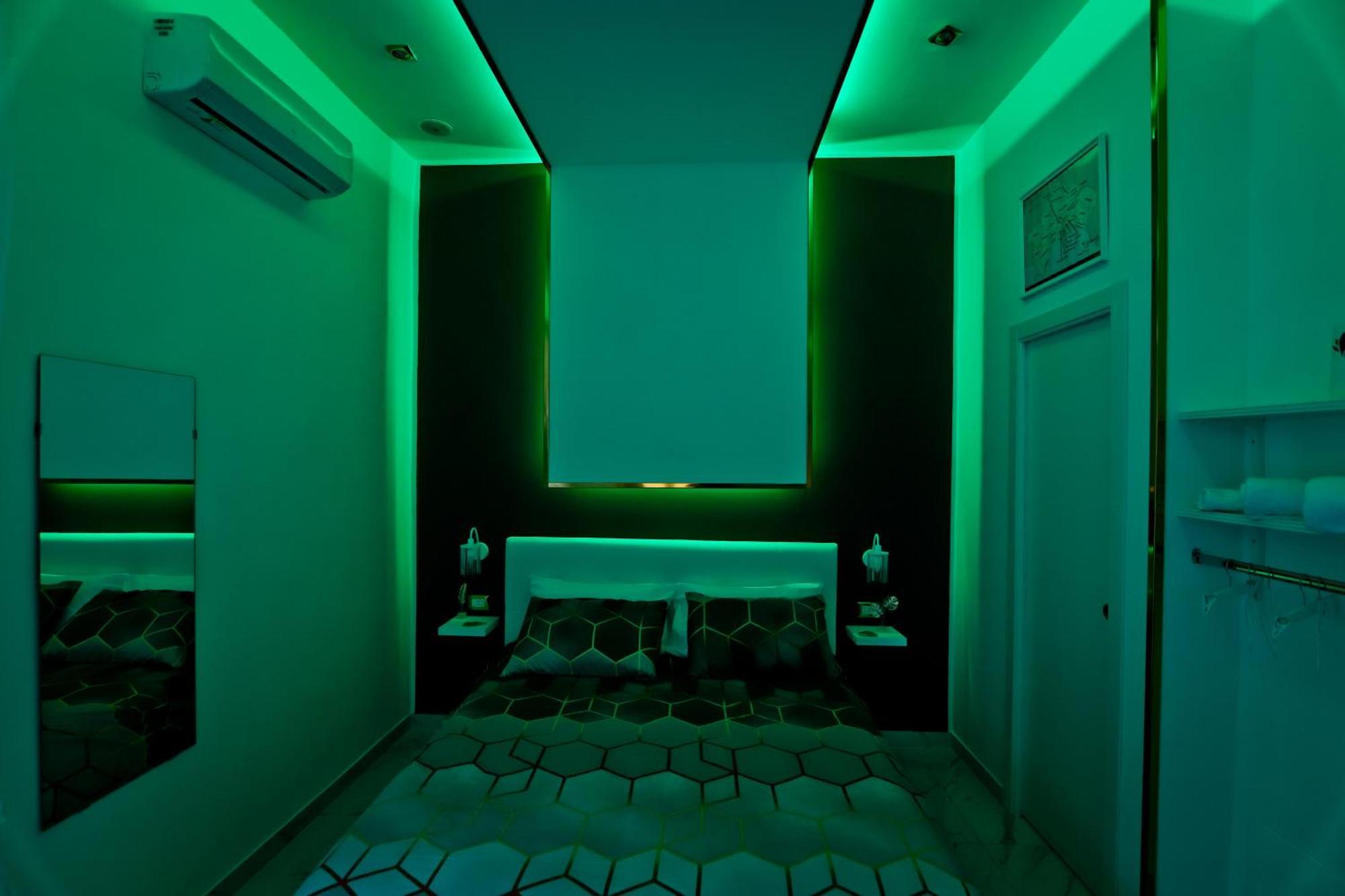شقة Regina House نابولي المظهر الخارجي الصورة